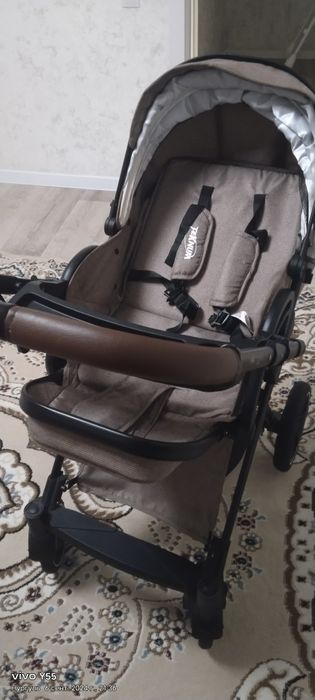 Продаю коляску отличном состание