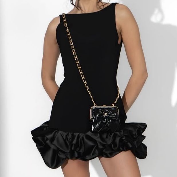 Коктейлна рокля Free Line - размер s