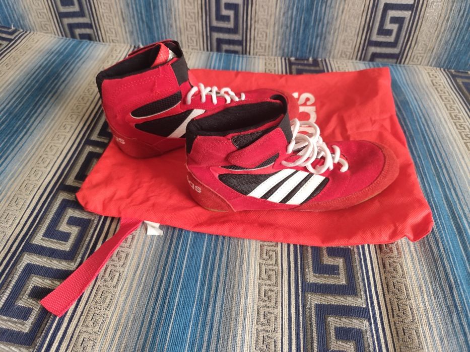 Борцовки бренда ADIDAS 40 размера