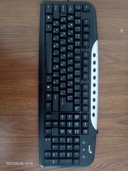 Клавиатура Genius