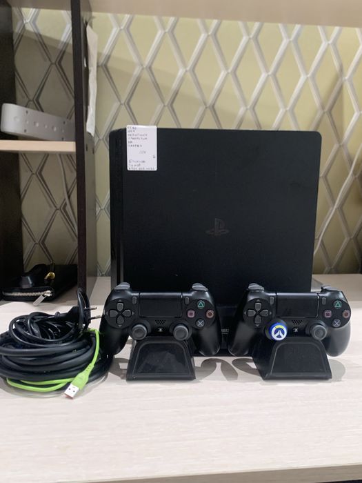 Ps 4 slim 500 gb