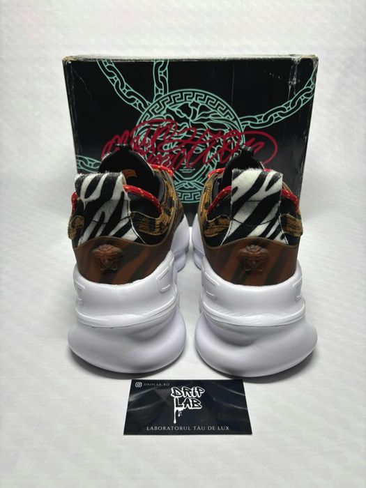 Versace Chain Reaction