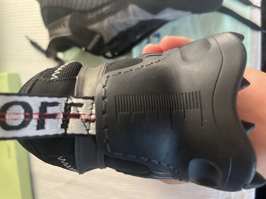 Off White odsy 1000 Black