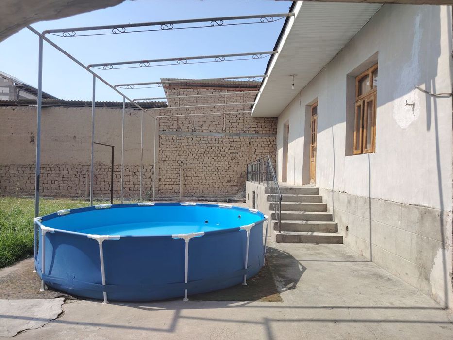 Yer  uchaskasi 4sotiq