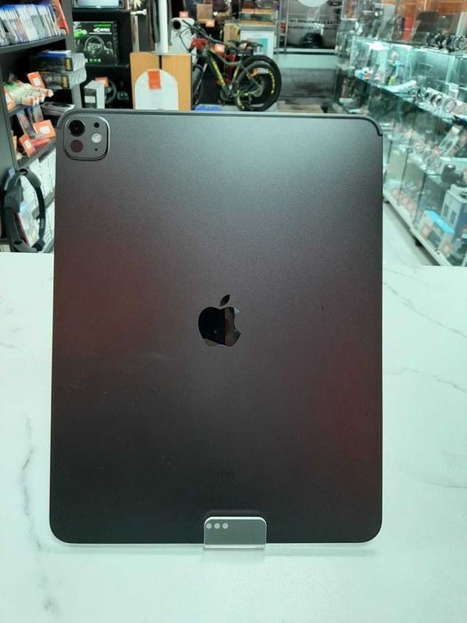 UP Bucuresti/Apple iPad Pro 13 inch (2024), M4, 256 Gb, A2925/Garantie