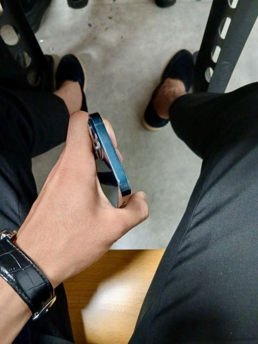 Iphone 13. 128gb