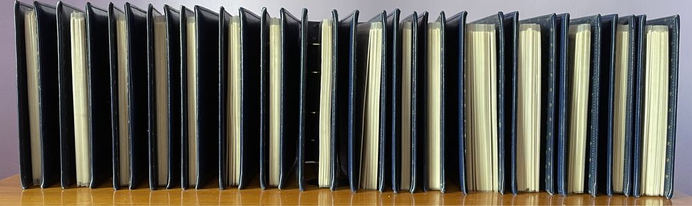 Colecție de 33 de albume cu emisiuni de primă zi Deutsche Post