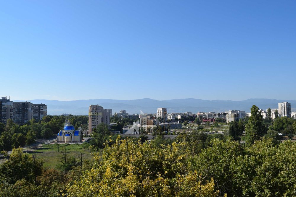Напълно обзаведен, три непреходни стаи, МОЛ Пловдив