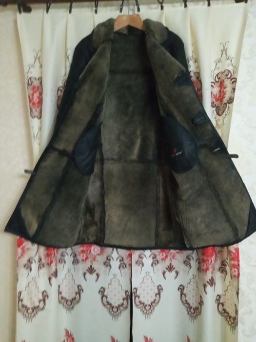 Продаю дублёнку мужскую