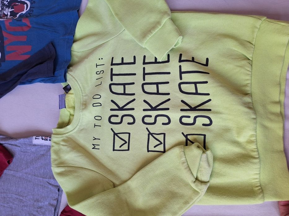 Дрешки за момченце, размер 110-116 (5-6 годишно).