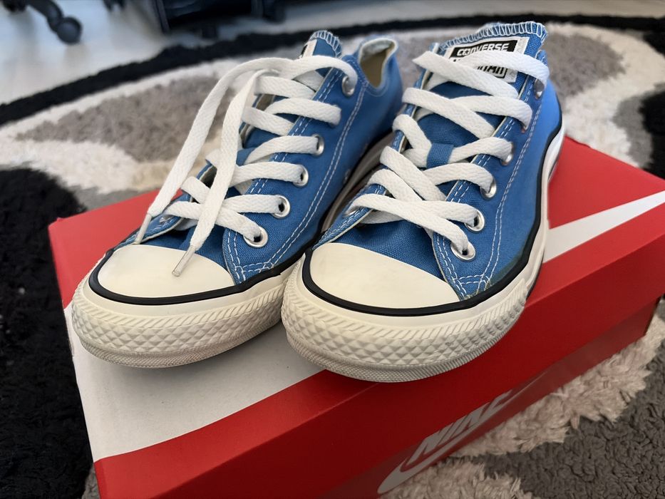Converse low culoare albastra