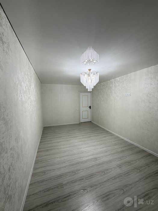 Продается трёхкомнатная квартира