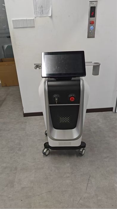 Диодный лазер Soprano 4/1