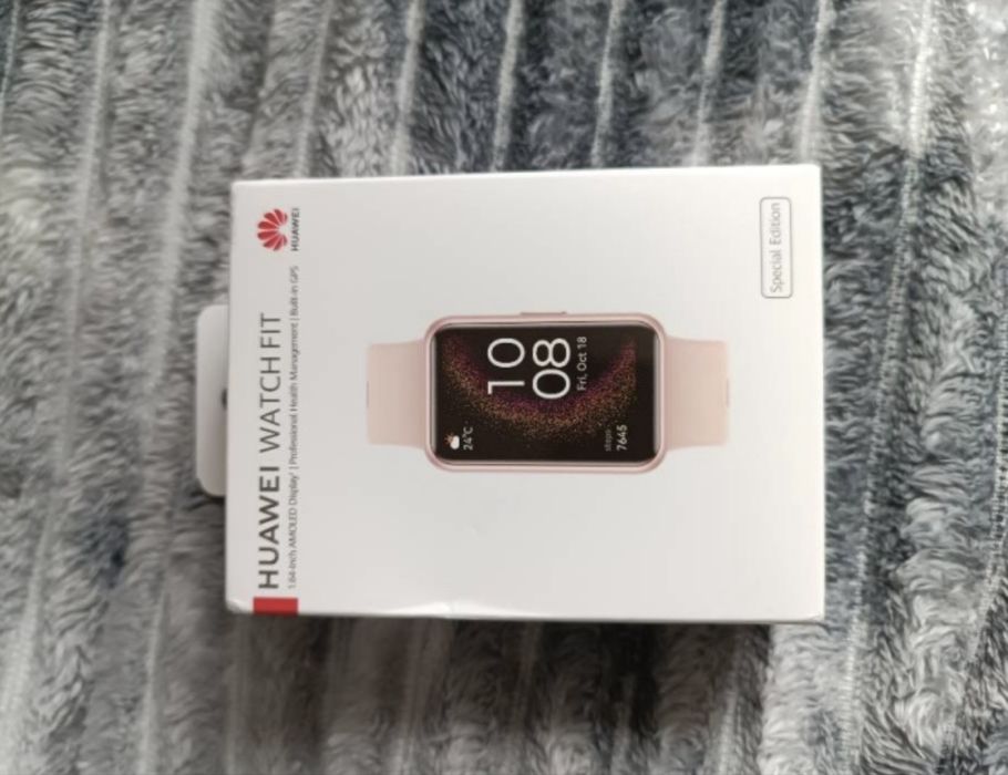 Часы смарт Huawei watch fit