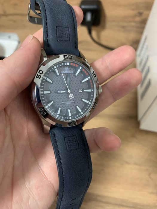 Продам часы бренда NaviForce