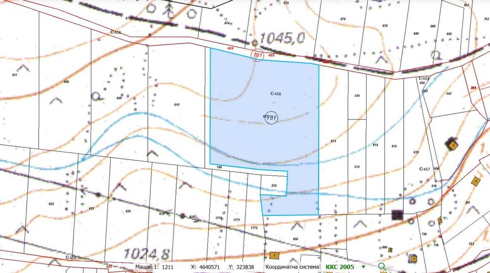 Продава се Парцел в Разлог - 8092 кв.м за 33 €/кв.м - Снимка #2