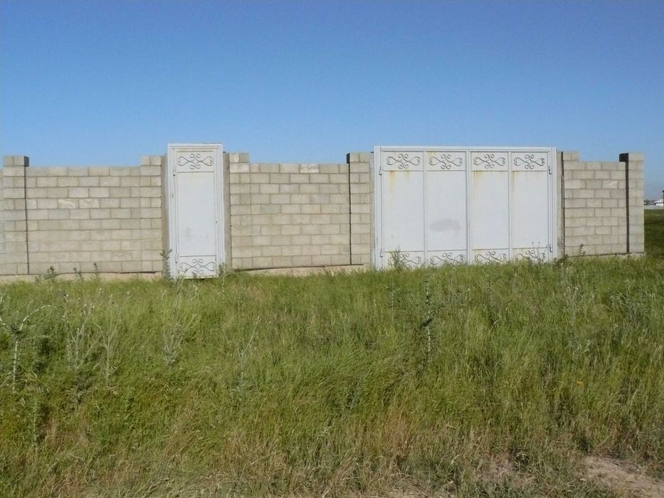 Продам участок :  мрн Достык - АвтоЦОН ул. Аксу-Аюлы 68