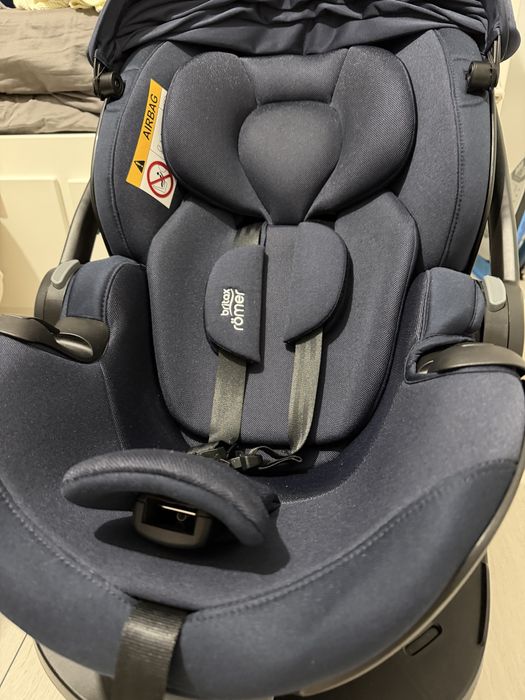 Vând Britax Römer Baby Safe PRO STYLE + Bază Vario | CADOU conectori Joolz