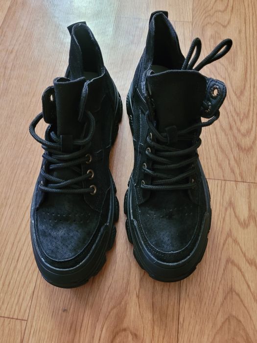 Ботинки женские (39 р-р)