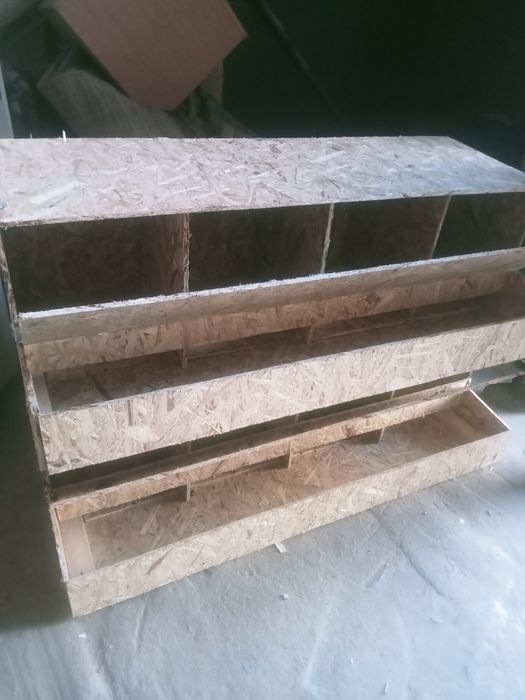 Гнезда для кур несушок