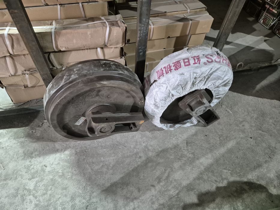 Колеса направляющие Ленивец на экскаватор