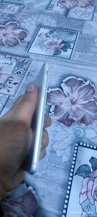 iphone 7 radnoy 700000