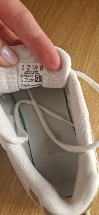 Adidași Puma bej