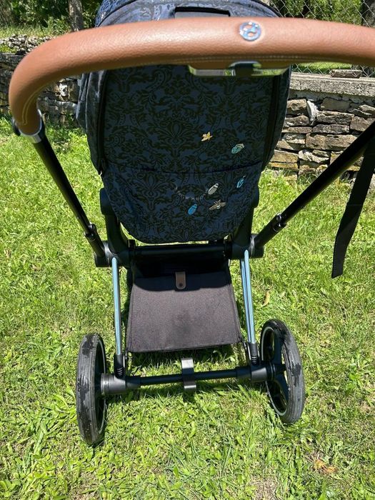 Шаси Cybex Priam 4 Chrome Brown с основа за седалка