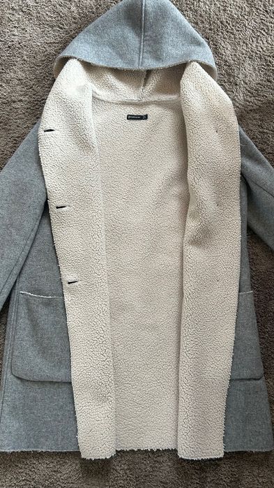 Палто Stradivarius