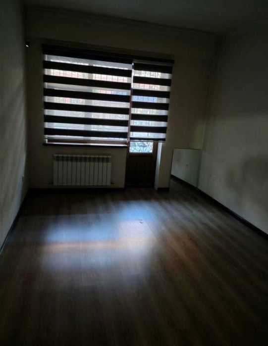 Продаётся 3-комнатная квартира в районе Военный городок.