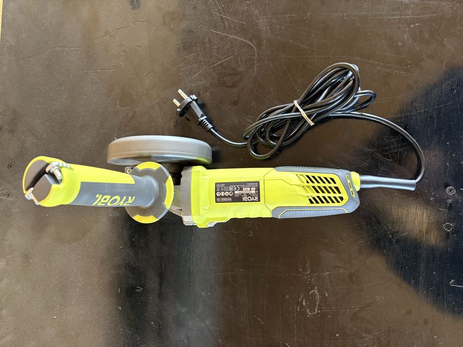Нов ъглошлайф Ryobi RAG950-125 [950W -125mm]