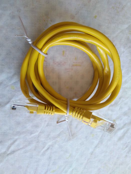 Кабел RG 45 1 метър