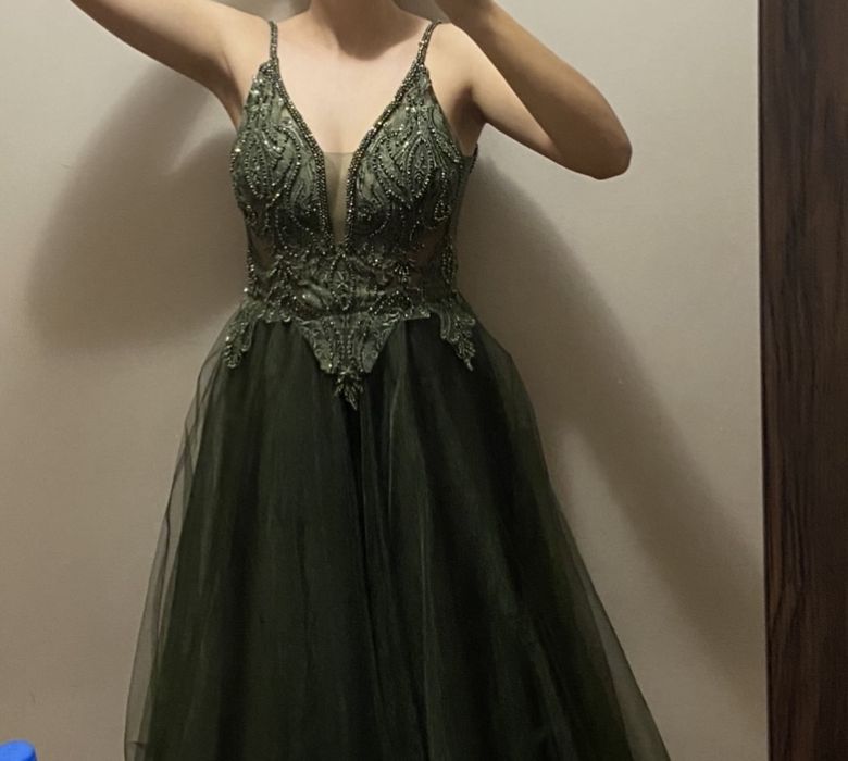 Официална рокля