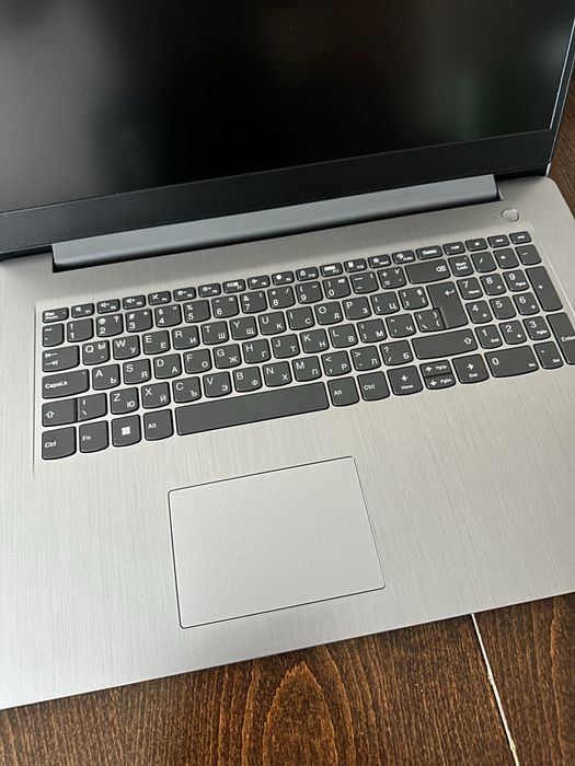 17.3” Lenovo | Ryzen 5 5625U | 16GB RAM | 512GB SSD | 2 GB VRAM - ГАРАНЦИЯ