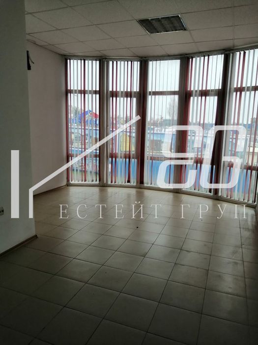 Дава се под наем Офис в Варна, Кайсиева градина - 420 кв.м за 2142 € - Снимка #4