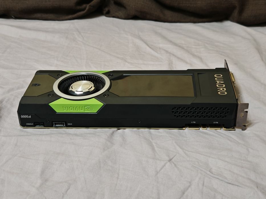Nvidia Quadro P5000, 16GB GDDR5, 256-bit