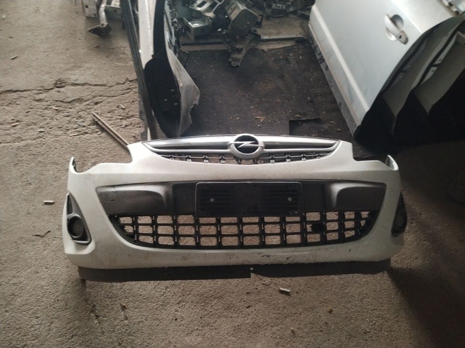 Предна броня за Опел Корса Д фейслифт 2012 г.