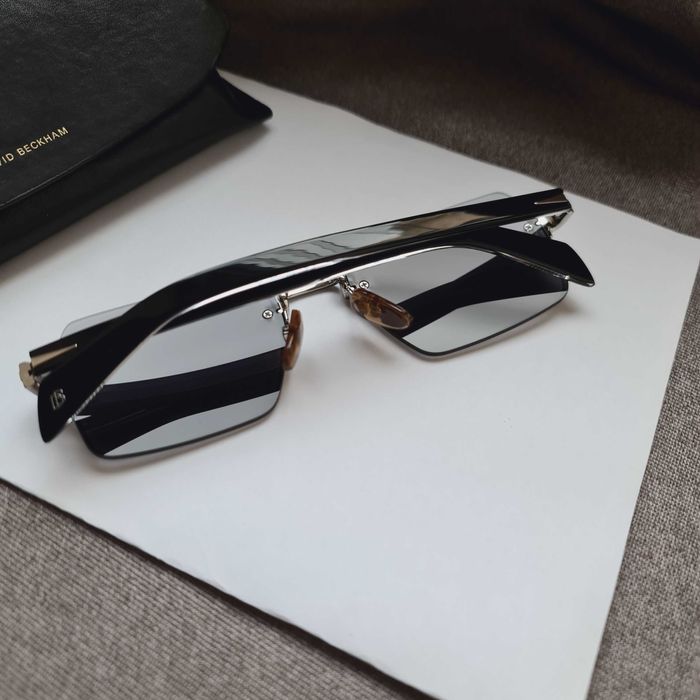 Солнцезащитные очки DB.