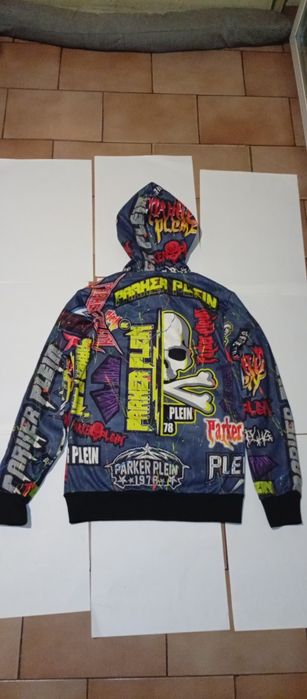 Gucci Екип Екипи и Шапки