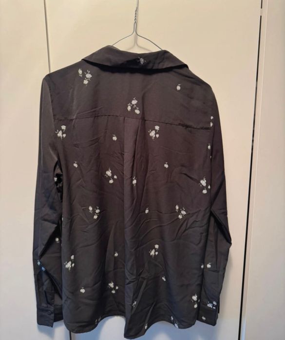 Cămașa H&M, mărimea S, ca nouă
