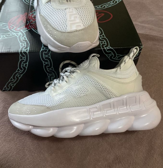 versace chain reaction