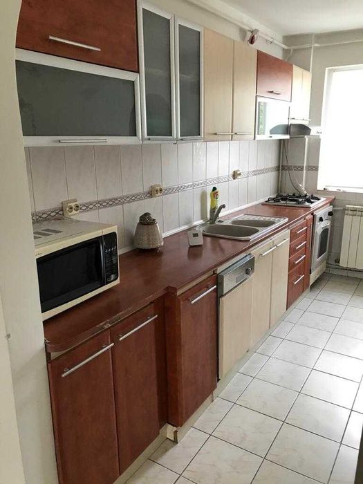 De inchiriat apartament cu 3 camere Copou -Gaudeamus