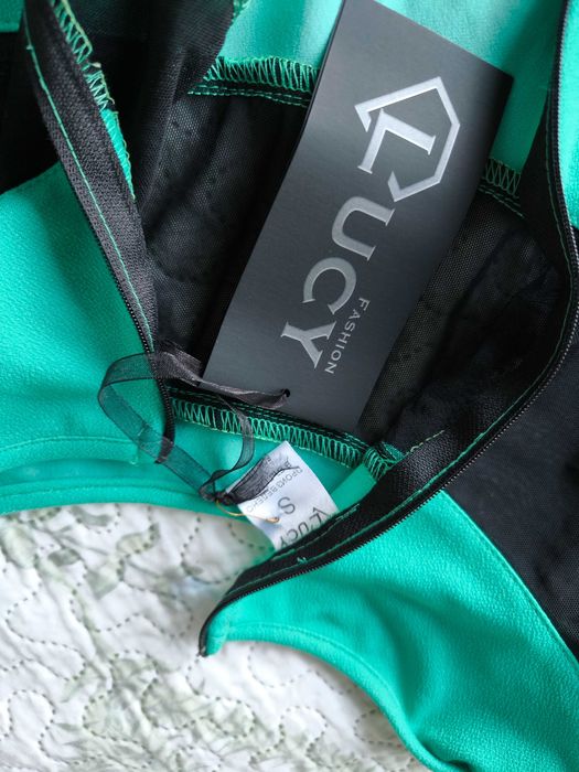 Рокля Lucy - нова