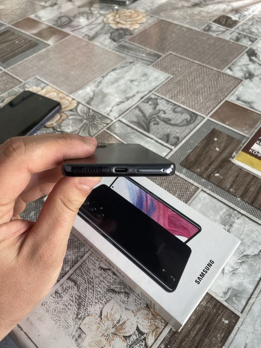 Samsung  A53      .