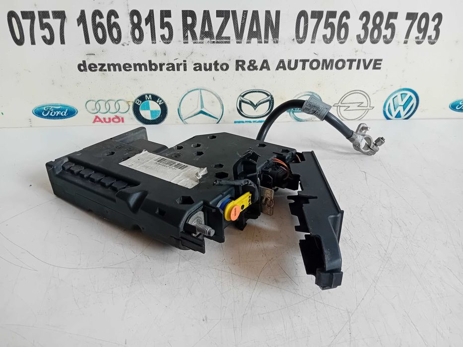 Borna Baterie Plus Cu Capsa Pirotehnica Mercedes E CLass W212 An 2009-2015