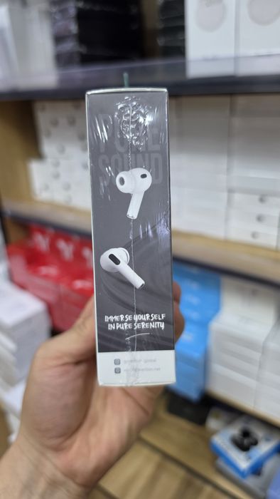 Air pods green lion G1