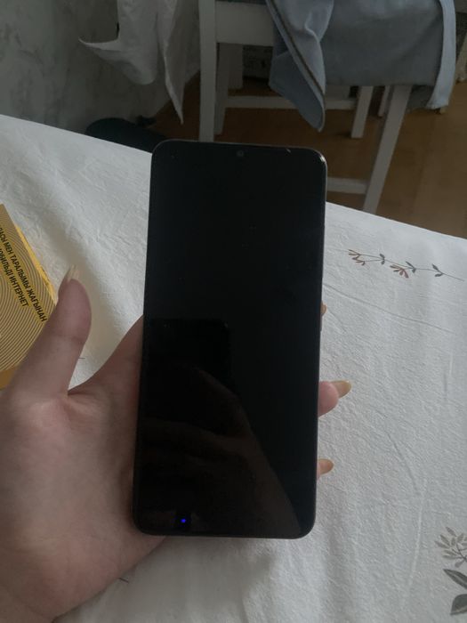 Поодам телефон ZTE