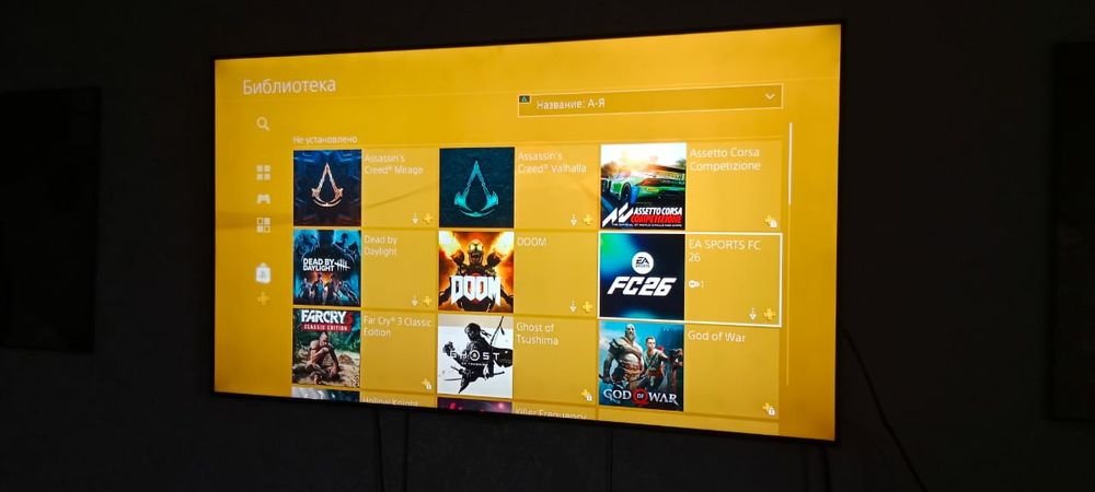 PS4 1208 идеальное состояние