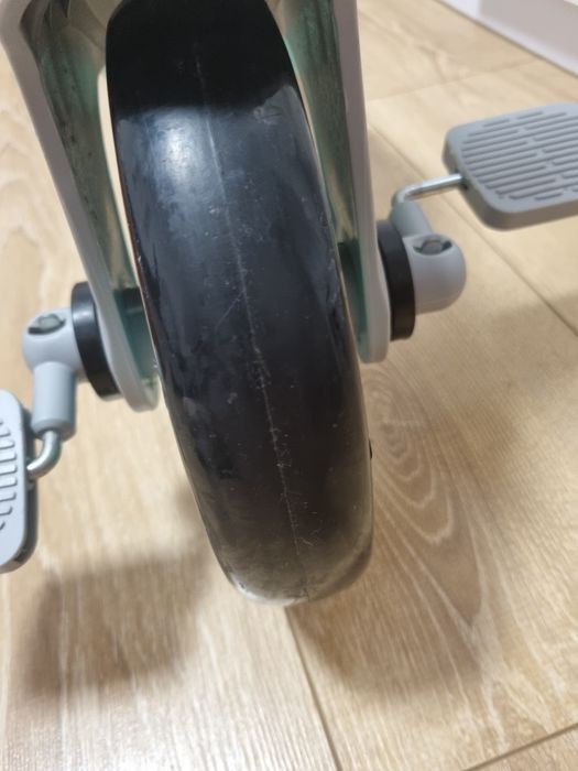 Trotrineta si bicicleta cu sau fără pedale 3 în 1