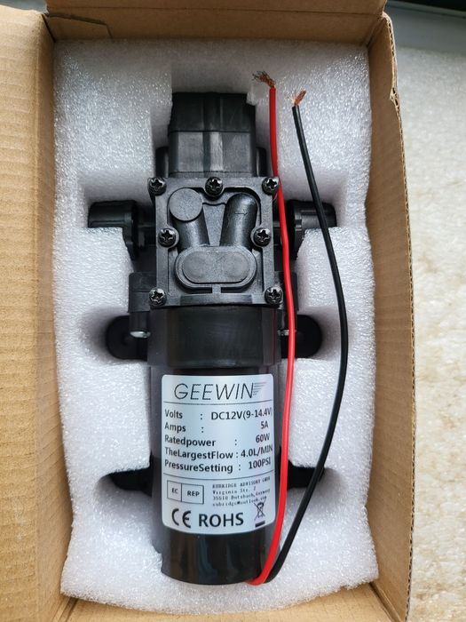 Хидрофорна водна помпа 12V 5A 4l/min 100psi
